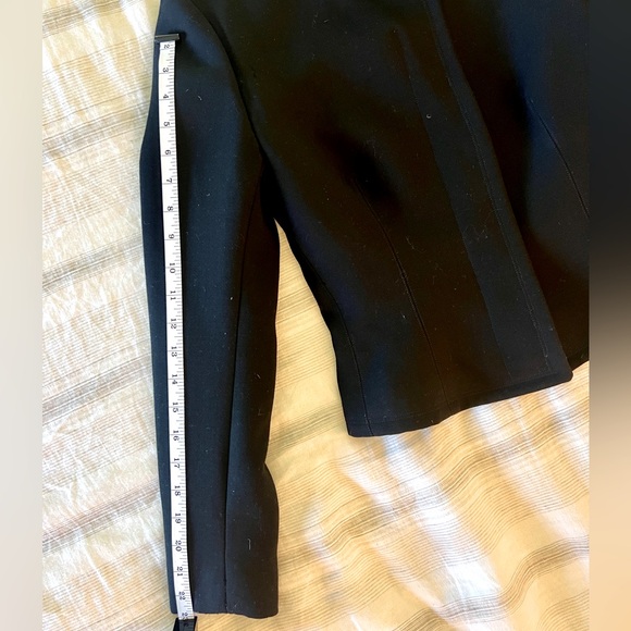 Vintage Ralph Lauren Purple Label wool jacket with velvet collar. Size 4. - Picture 8 of 12